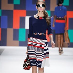 Milly RUNWAY Calais Stripe Pleated Dress (Med.)